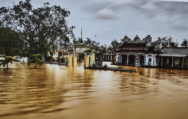 Tác phẩm Mênh mông
