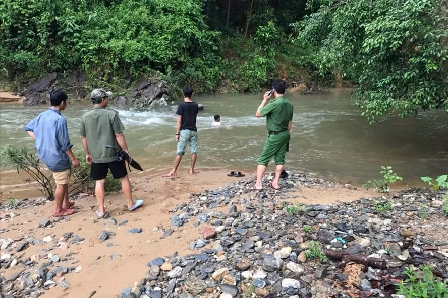Hiện trường nơi tìm thấy thi thể ông Phạm Văn Neo. Ảnh: Thanh Ba
