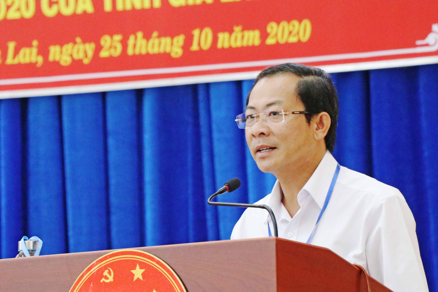 Đồng chí Đỗ Tiến Đông-Ủy viên Ban Thường vụ Tỉnh ủy, Phó Chủ tịch UBND tỉnh phát biểu tại lễ khai mạc kỳ thi. Ảnh: Phương Linh Ủy viên Ban Thường vụ Tỉnh ủy, Phó Chủ tịch UBND tỉnh Đỗ Tiến Đông phát biểu tại Lễ Khai mạc Kỳ thi. Ảnh: Phương Linh