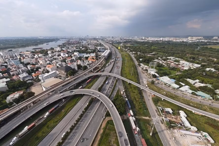 Giá đất tại khu vực phường Trường Thọ (quận Thủ Đức, TPHCM) đang nhảy múa sau khi có thông tin khu vực này sẽ là khu đô thị trung tâm của đề án Thành phố Thủ Đức trong tương lai. Ảnh: Hải Long