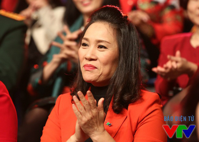 Nhà báo Tạ Bích Loan – Chủ tịch Liên Chi hội Đài Truyền hình Việt Nam.