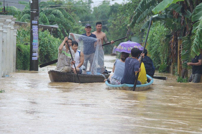 Nước trên các sông ở Quảng Nam đang lên lại
