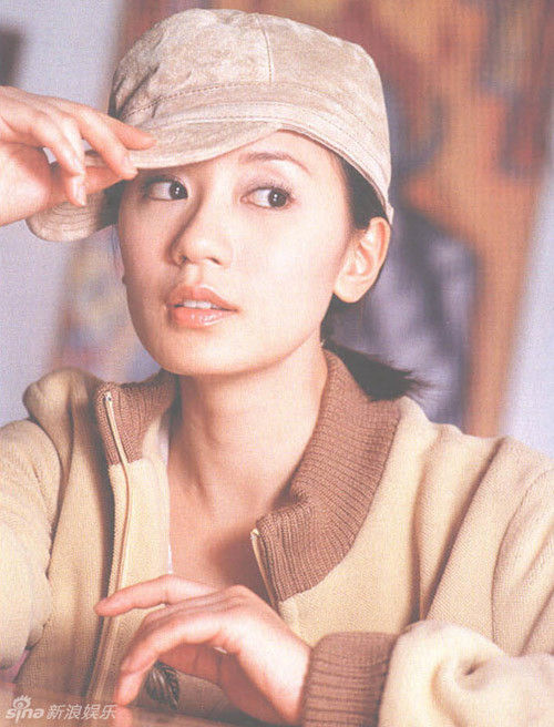 Sau nhiều năm hoạt động nghệ thuật, Giả Tịnh Văn (sinh năm 1974) gây được thiện cảm với công chúng qua vai Triệu Mẫn trong “Ỷ thiên Đồ Long ký”. Sau đó, cô tiếp tục ghi dấu qua nhiều bộ phim khác như: “Thần y hiệp lữ”, “Tiếng sét ái tình”, “Hán Vũ đế”… Sau nhiều năm hoạt động nghệ thuật, Giả Tịnh Văn (sinh năm 1974) gây được thiện cảm với công chúng qua vai Triệu Mẫn trong “Ỷ thiên Đồ Long ký”. Sau đó, cô tiếp tục ghi dấu qua nhiều bộ phim khác như: “Thần y hiệp lữ”, “Tiếng sét ái tình”, “Hán Vũ đế”…