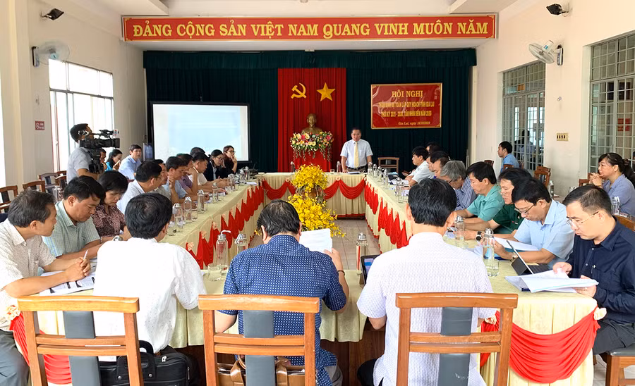  Hội nghị Thẩm định dự toán lập quy hoạch tỉnh Gia Lai thời kỳ 2021-2030, tầm nhìn đến 2050. Ảnh: Hà Duy