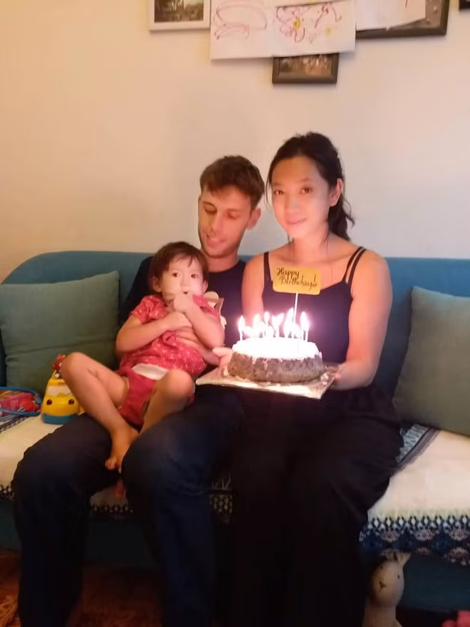 Tổ ấm của thầy giáo người Séc tại Việt Nam - Ảnh NVCC