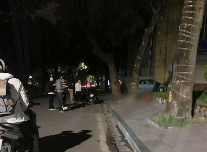 Hiện trường vụ tai nạn khiến 2 cô gái thương vong