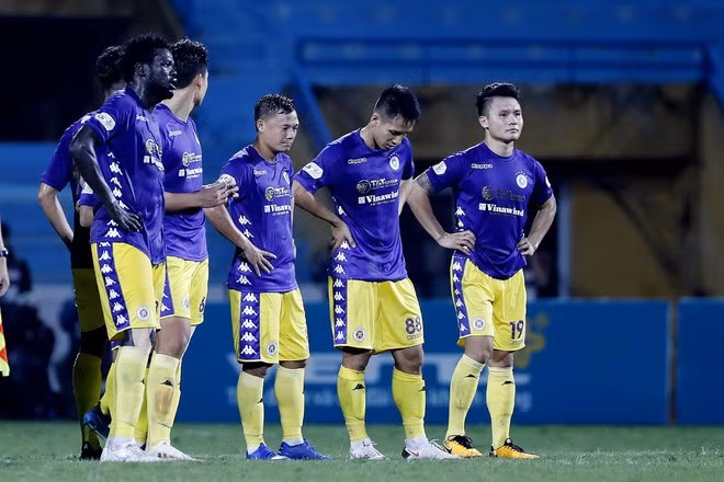Hà Nội FC đánh mất quyền tự quyết trong cuộc đua tranh ngôi vô địch V-League 2020 MINH TÚ
