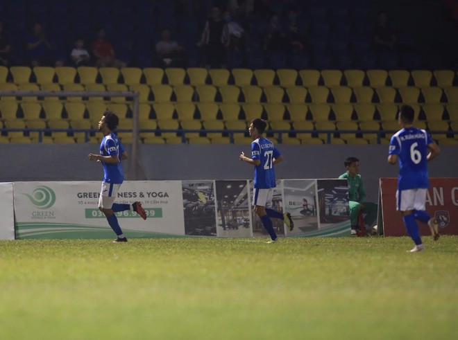 Than Quảng Ninh vẫn còn cơ hội đua vô địch ẢNH: MINH TÚ