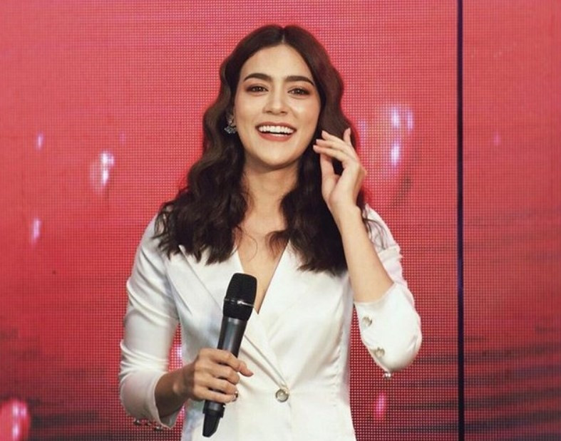 Kim Kimberley Anne Tiamsiri luôn gây sự chú ý mỗi khi xuất hiện. Ảnh: FB.