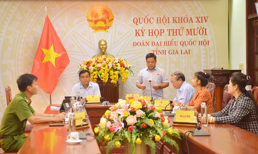 Quang cảnh ngày làm việc thứ hai của kỳ họp thứ X, Quốc hội khóa XIV tại điểm cầu tỉnh Gia Lai. Ảnh: Phương Linh