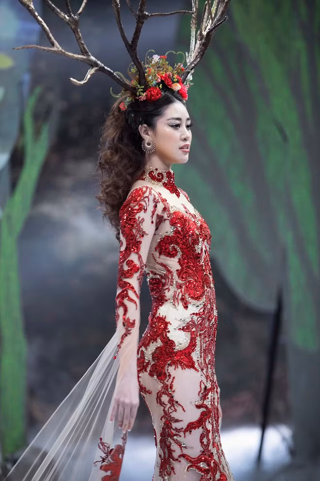 Khánh Vân trở thành chân dài được 