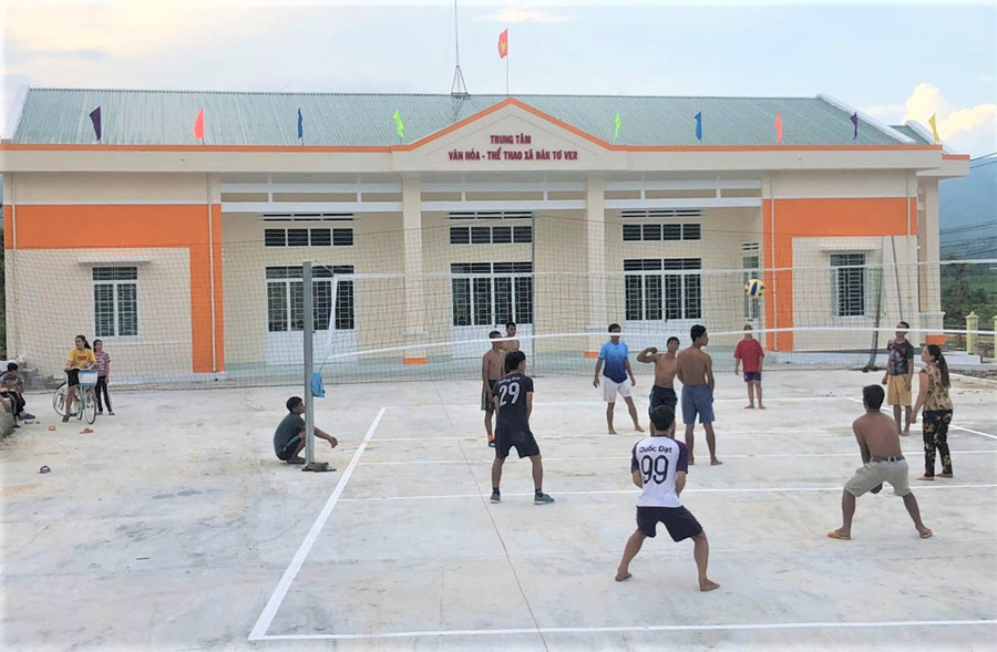 Người dân xã Đak Tơ Ve (huyện Chư Păh) tích cực rèn luyện thể thao để xây dựng lối sống lành mạnh. Ảnh: Đinh Yến  Người dân xã Đak Tơ Ve (huyện Chư Păh) tích cực rèn luyện thể thao để xây dựng lối sống lành mạnh. Ảnh: Đinh Yến