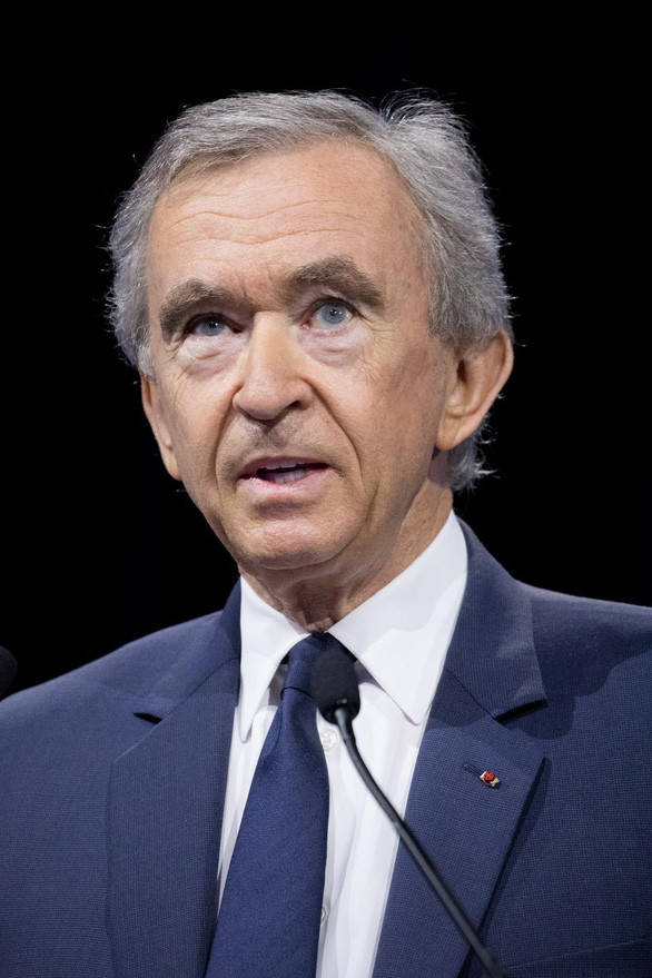  Tỉ phú Bernard Arnault - Ảnh: FORBES