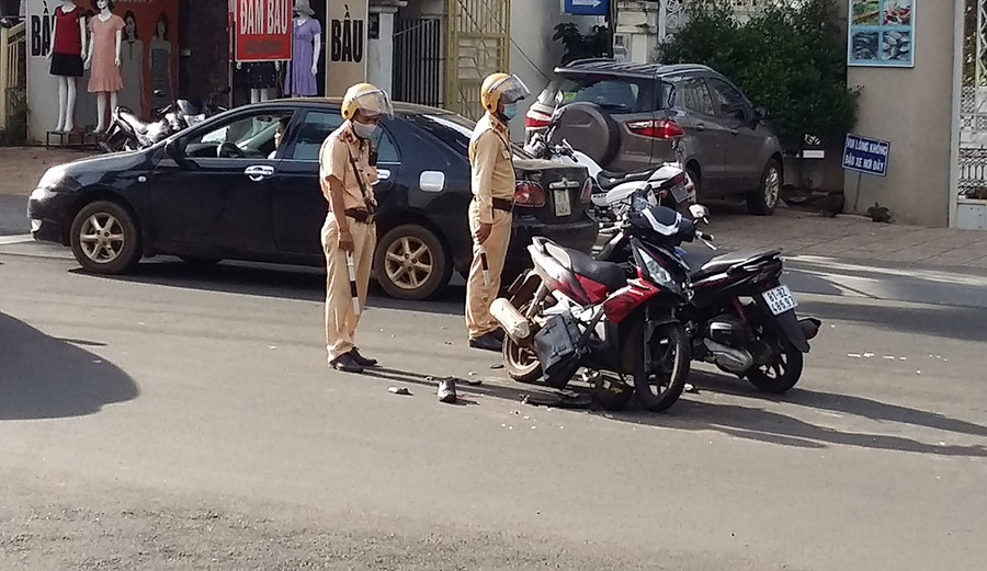 Hiện trường vụ tai nạn. Ảnh: Hà Phương Hiện trường vụ tai nạn. Ảnh: Hà Phương