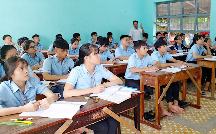 Nâng cao chất lượng giáo dục toàn diện là một trong những giải pháp được các đơn vị trường học chú trọng trong xây dựng trường chuẩn quốc gia. Ảnh: H.T