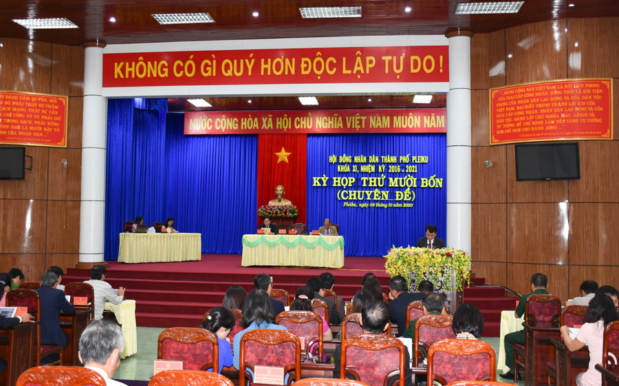 Quang cảnh kỳ họp. Ảnh: Trần Dung