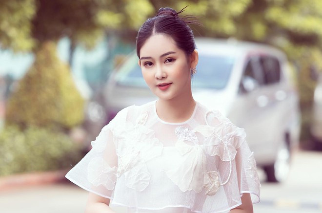 Lê Âu Ngân Anh đáp trả khi bị chê bai về nụ cười ẢNH: FBNV