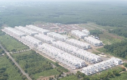 Khu dân cư Tân Thịnh (tên thương mại là Viva Park) tại xã Đồi 61, huyện Trảng Bom, tỉnh Đồng Nai xây "chui" Khu dân cư Tân Thịnh (tên thương mại là Viva Park) tại xã Đồi 61, huyện Trảng Bom, tỉnh Đồng Nai xây