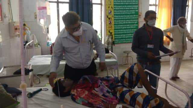  Ba chị em gái thuộc tầng lớp thấp Dalit ở bang Uttar Pradesh - Ấn Độ đã phải nhập viện sau khi bị một kẻ chưa rõ danh tính tạt axit lúc đang ngủ. Ảnh: News Tree
