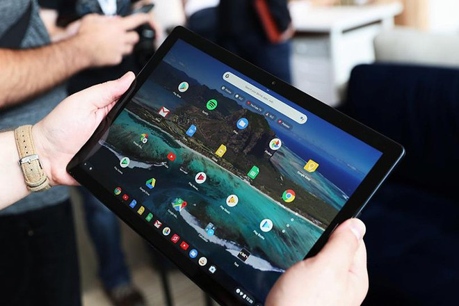Google tiếp tục cam kết phát triển các sản phẩm thân thiện với môi trường ẢNH: REUTERS Google tiếp tục cam kết phát triển các sản phẩm thân thiện với môi trường ẢNH: REUTERS