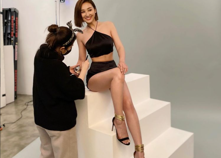 Vóc dáng quyến rũ của Cao Hải Ninh khiến dân mạng phát 'sốt' - ẢNH: WEIBO NV Vóc dáng quyến rũ của Cao Hải Ninh khiến dân mạng phát 'sốt' - ẢNH: WEIBO NV