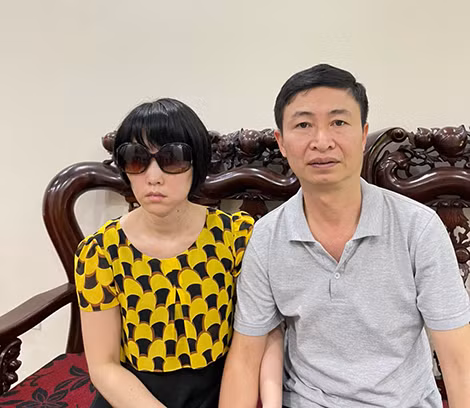 Mỗi lần bị vợ “dọa” ly hôn, anh Tuấn đều giả vờ coi như không nghe thấy.