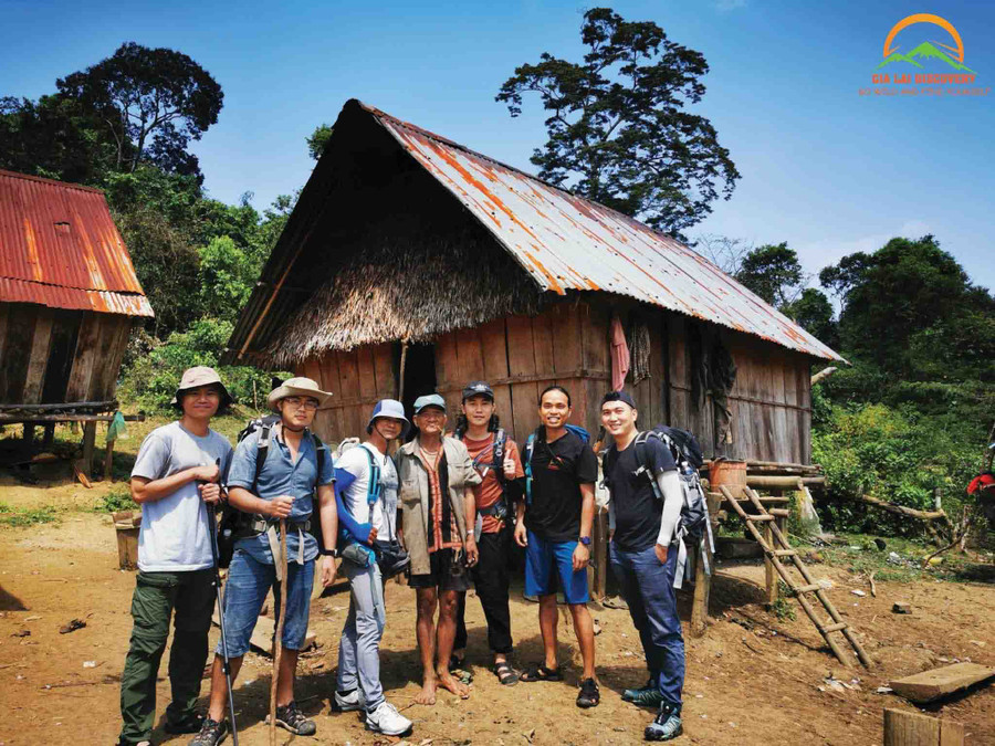 Tour trekking khám phá thiên nhiên, văn hóa bản địa rất hấp dẫn du khách. Ảnh: Quang Tưởng