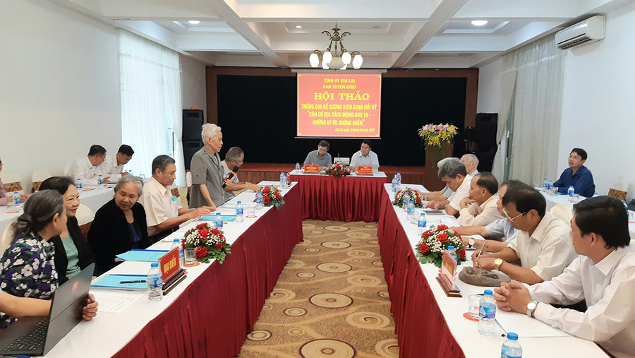 Quang cảnh buổi hội thảo. Ảnh: Duy Lê  Quang cảnh buổi hội thảo. Ảnh: Duy Lê