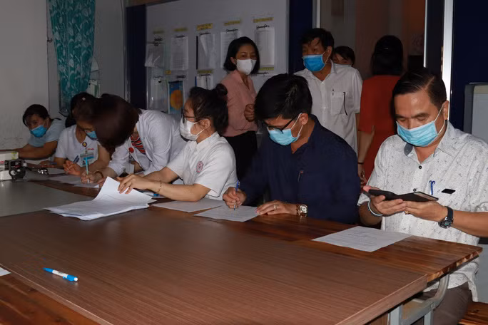 Trong đợt 1, tỉnh Đắk Lắk tổ chức tiêm vắc-xin cho hơn 17.000 người