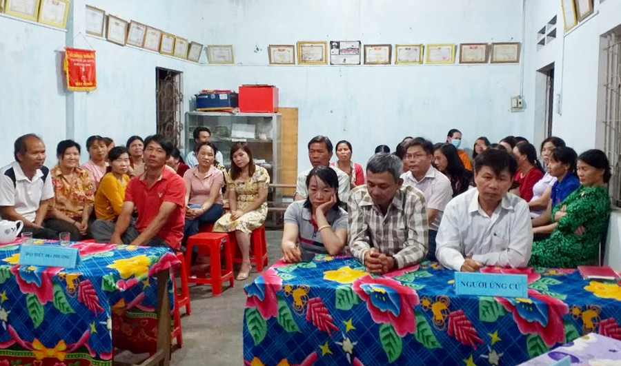 Ban Thường trực Ủy ban MTTQ Việt Nam phường An Bình (thị xã An Khê) tổ chức hội nghị cử tri nơi cư trú đảm bảo đúng quy định, dân chủ, công khai. Ảnh: Phương Linh Ban Thường trực Ủy ban MTTQ Việt Nam phường An Bình (thị xã An Khê) tổ chức hội nghị cử tri nơi cư trú đảm bảo đúng quy định, dân chủ, công khai. Ảnh: Phương Linh