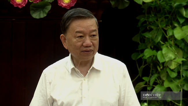 Đại tướng Tô Lâm, Bộ trưởng Bộ Công an làm việc với TP.Đà Nẵng sáng 19/4. Ảnh: Lam Hàn