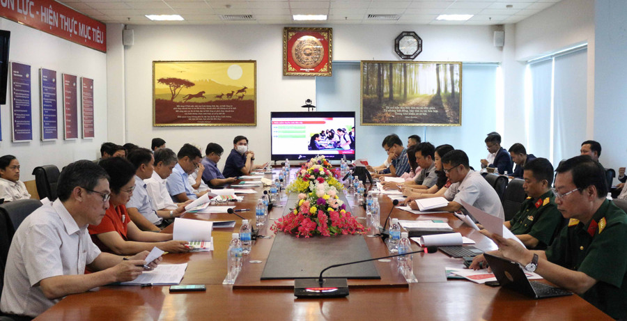 Quang cảnh hội nghị ký kết. Ảnh: Anh Huy