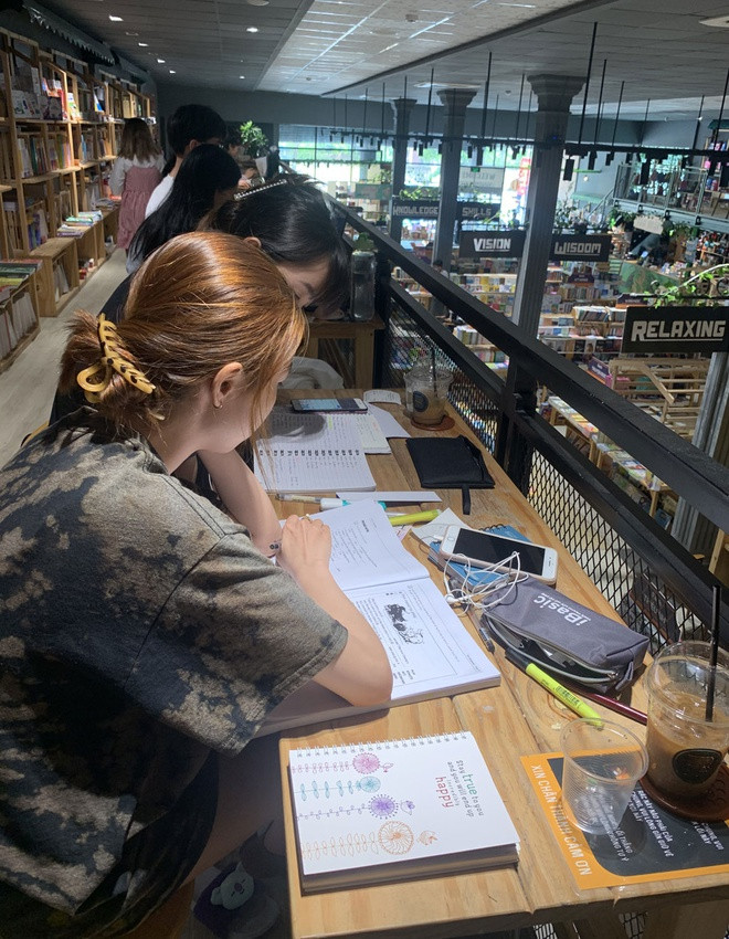 Không gian yên tĩnh phù hợp để học tập. ẢNH: TÚ QUYÊN
