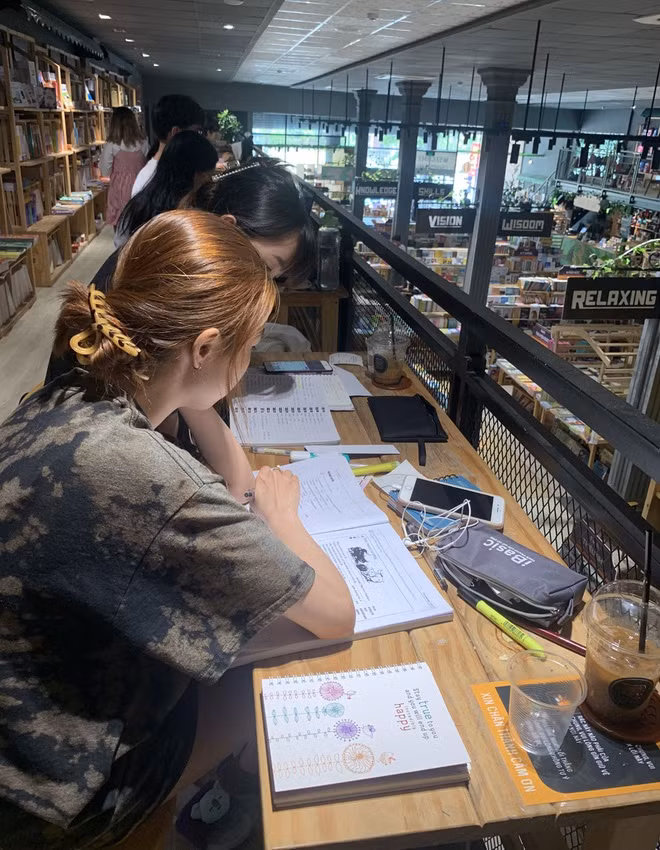 Không gian yên tĩnh phù hợp để học tập. ẢNH: TÚ QUYÊN