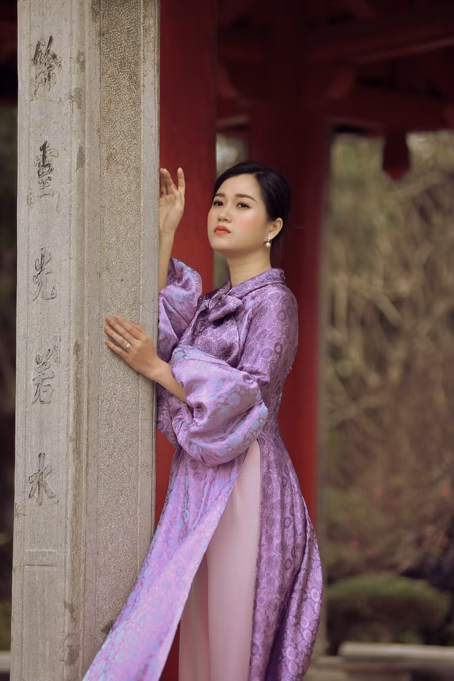 Lâm Vỹ Dạ thừa nhận, cô luôn yêu thích trang phục áo dài truyền thống.