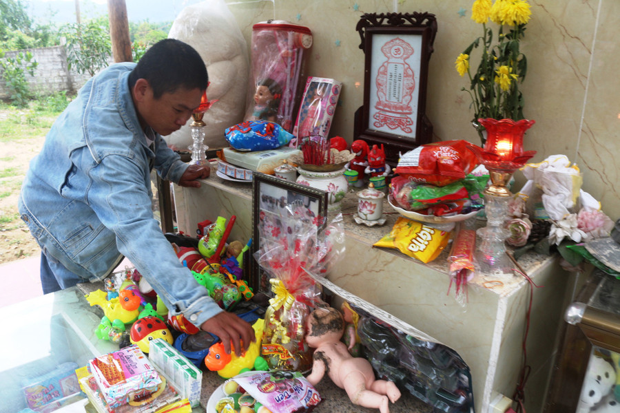 Mang đồ chơi, thú nhồ bông lên cho các “thiên thần”