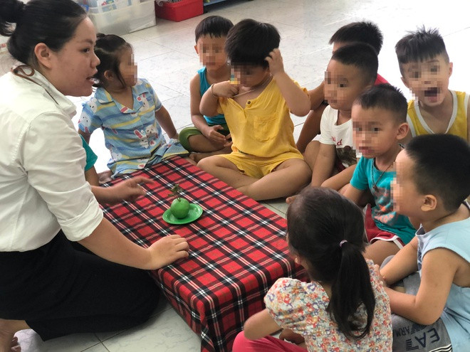 Một trong những lớp học ghi nhận có tới 7 trẻ mắc bệnh tay chân miệng ở Trường mầm non Ánh Mai. ẢNH: NGUYỄN LOAN Một trong những lớp học ghi nhận có tới 7 trẻ mắc bệnh tay chân miệng ở Trường mầm non Ánh Mai. ẢNH: NGUYỄN LOAN
