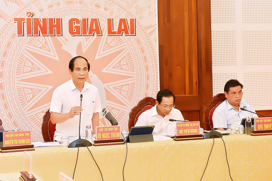 Chủ tịch UBND tỉnh Võ Ngọc Thành phát biểu chỉ đạo tại hội nghị. Ảnh: Đức Thụy Chủ tịch UBND tỉnh Võ Ngọc Thành phát biểu chỉ đạo hội nghị. Ảnh: Đức Thụy