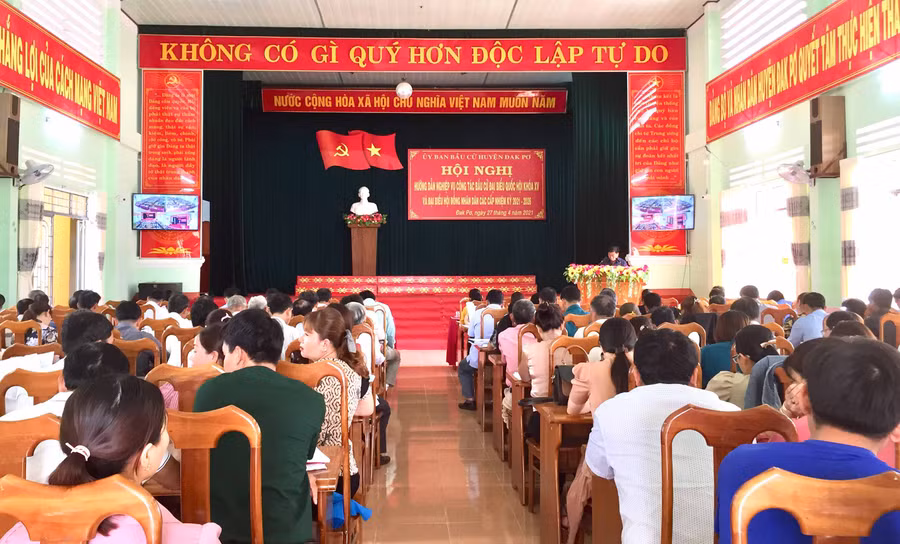 Quang cảnh hội nghị. Ảnh: Nguyễn Hiền