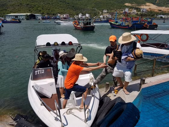 Tour biển đảo được xem là tour chiến lược của du lịch Khánh Hòa