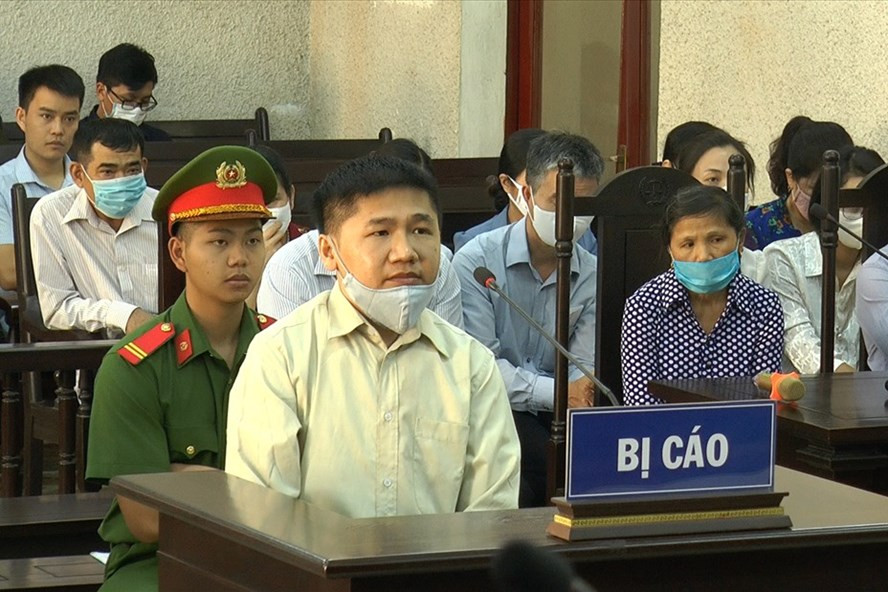 Bùi Văn Thịnh tại tòa. Ảnh S.A.