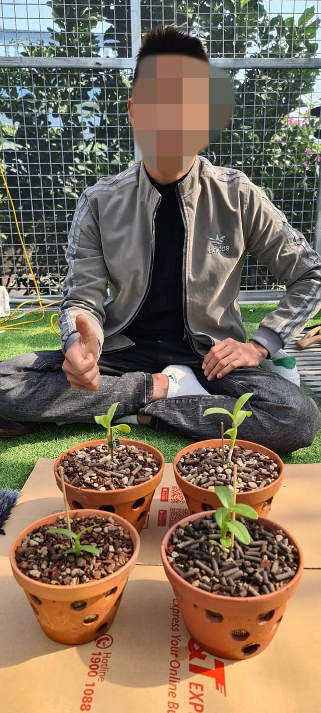  Giao dịch của anh Sự với chủ vườn bán lan đột biến mà anh Sự trình báo lừa đảo. Ảnh: NVCC