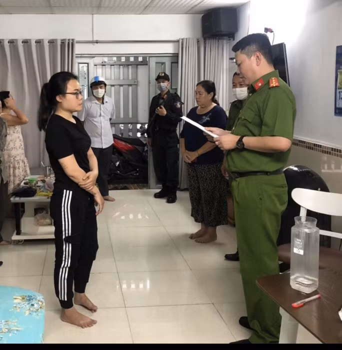  Các đối tượng thời điểm bị bắt