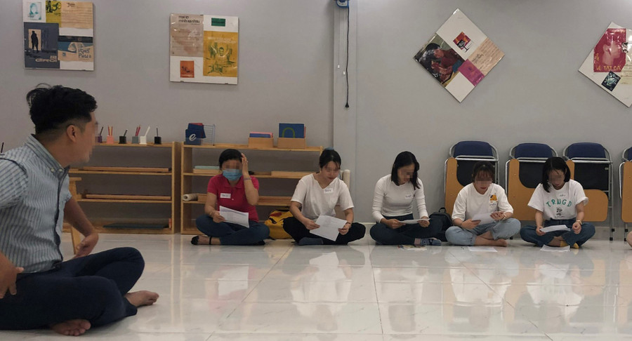  Một buổi học làm quen với Montessori tại Trung tâm phát triển Montessori- Ảnh: NGUYỄN LOAN