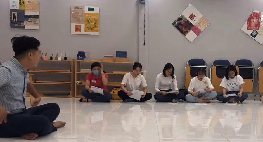  Một buổi học làm quen với Montessori tại Trung tâm phát triển Montessori- Ảnh: NGUYỄN LOAN