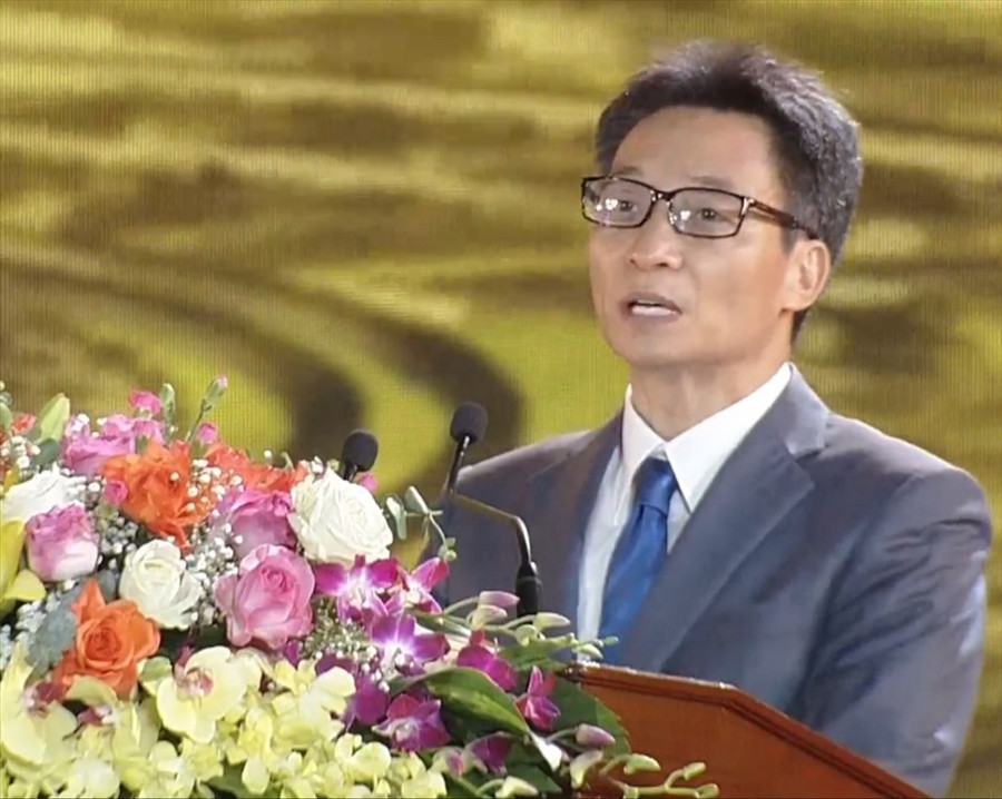 Phó Thủ tướng Vũ Đức Đam phát biểu chỉ đạo tại Lễ khai mạc Năm Du lịch Quốc gia 2021. Ảnh: NT