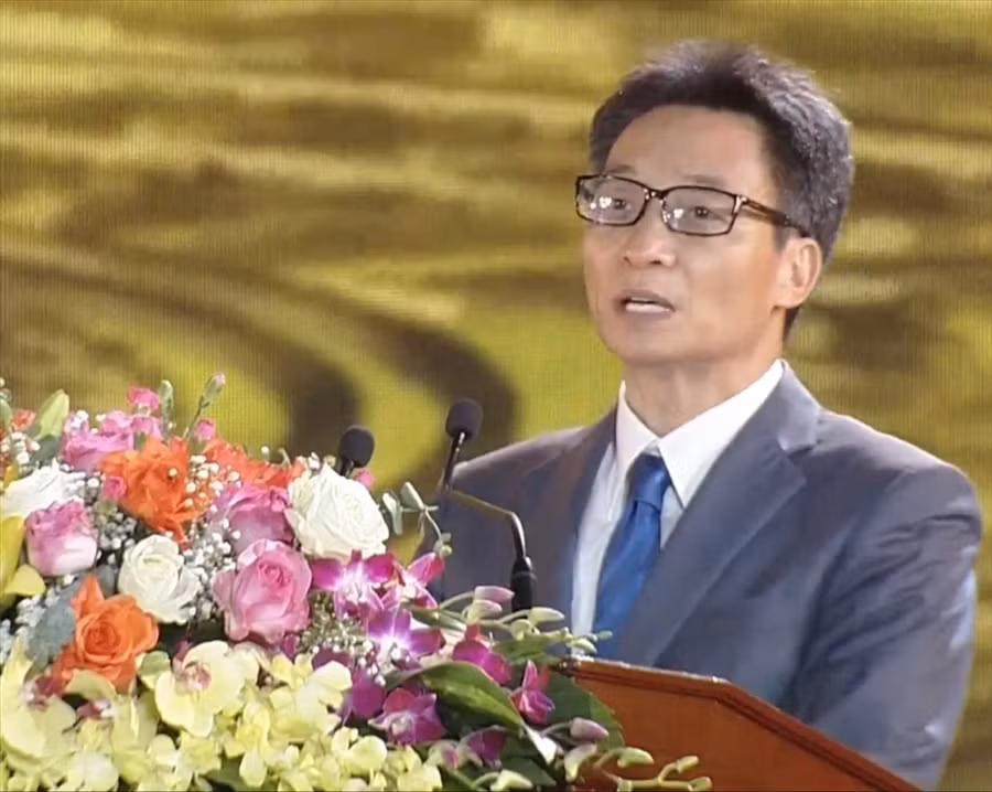 Phó Thủ tướng Vũ Đức Đam phát biểu chỉ đạo tại Lễ khai mạc Năm Du lịch Quốc gia 2021. Ảnh: NT