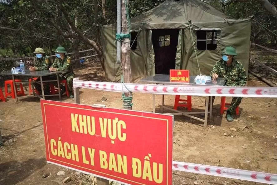 Bộ đội Biên phòng Gia Lai chốt chặn ở khu vực biên giới giáp Campuchia. Ảnh THANH TUẤN