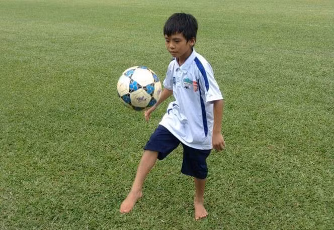 Gia Huy khi bắt đầu vào Học viện HAGL năm 10 tuổi với chiều cao chỉ 1,28 mét