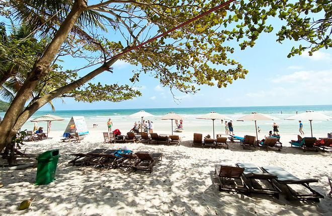 Để đáp ứng nhu cầu của du khách đến với Phú Quốc, Vietjet đã khai trương 5 đường bay mới đến đảo ngọc. Ảnh: HUYỀN MINH